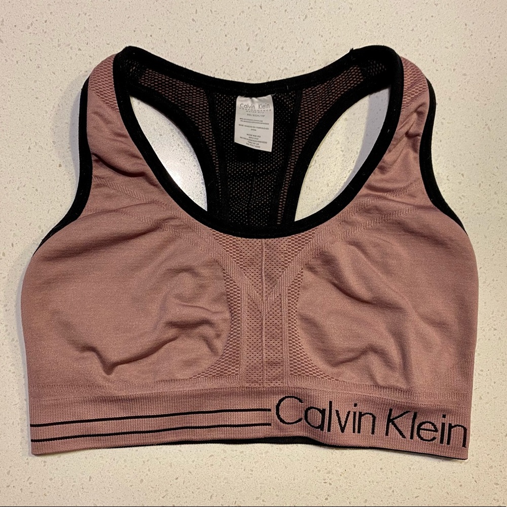 Calvin Klein Seamless Reversible Sports Bra